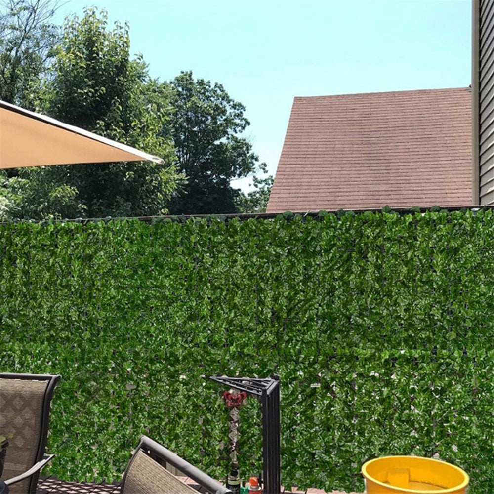 0.5m x 0.5m Light Green Maple Leaf Privacy Fence Screen Artificial Plant Hedges for Outdoor Garden Decor