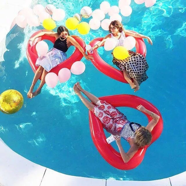 Love Heart Shaped Inflatable Floating Swimming Safety Pool Ring, Inflated Size: 120cm x 100cm, Love Heart Pink, Love Heart Red