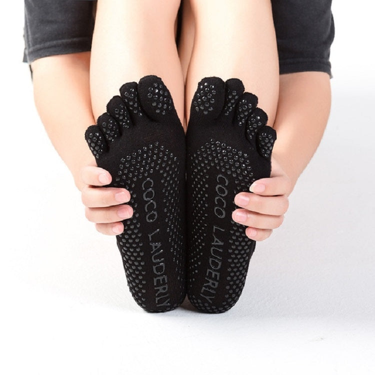 Solid Color Non-slip Sweat-absorbent Yoga Socks Split Toe Socks for Women, Socks Black, Socks Gray, Socks Purple, Socks Watermelon Red, Socks Blue, Socks Open Toe Black, Socks Open Toe Blue, Socks Open Toe Purple, Socks Open Toe Watermelon Red         ...
