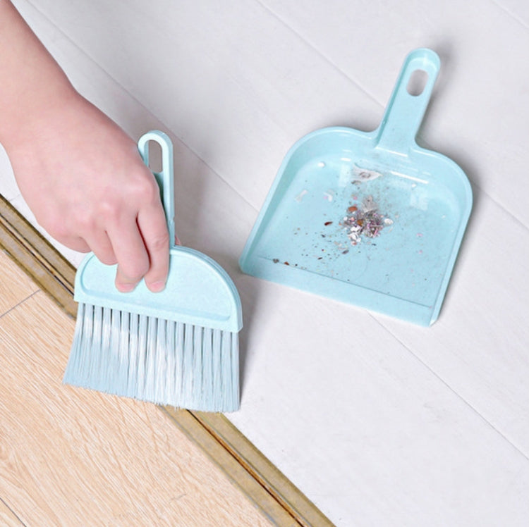 Household Mini Broom Desktop Small Broom Keyboard Brush Cleaning Tool Set Random Color, 1  Set