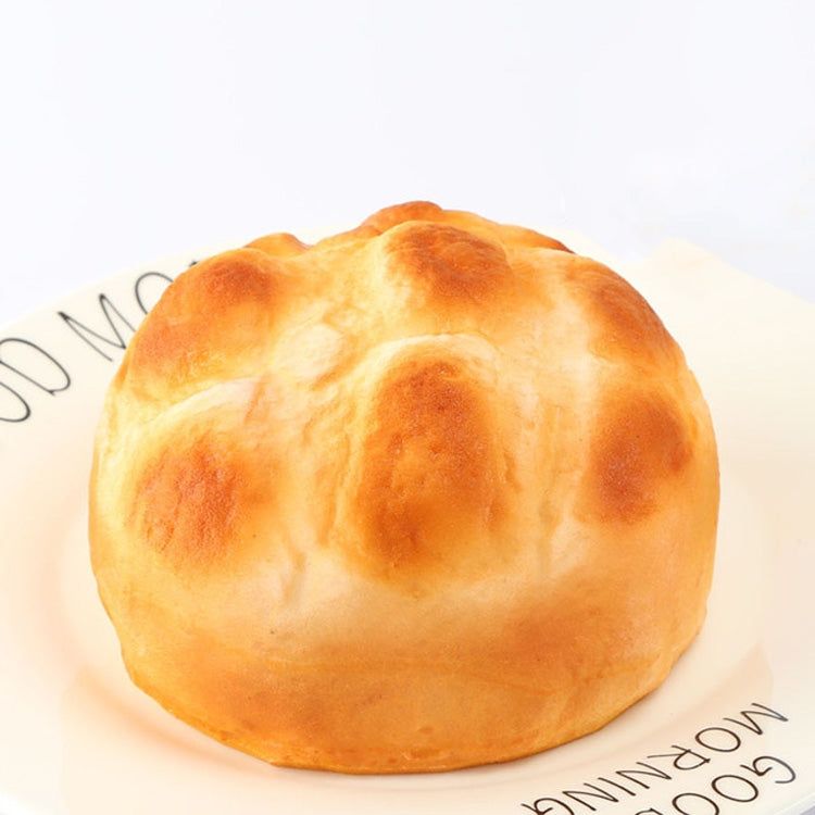 Simulation PU Model Powder Pineapple Bread Decoration Photography Props Home Decoration Window Display, Pineapple Bread, Pineapple Bread with Powder