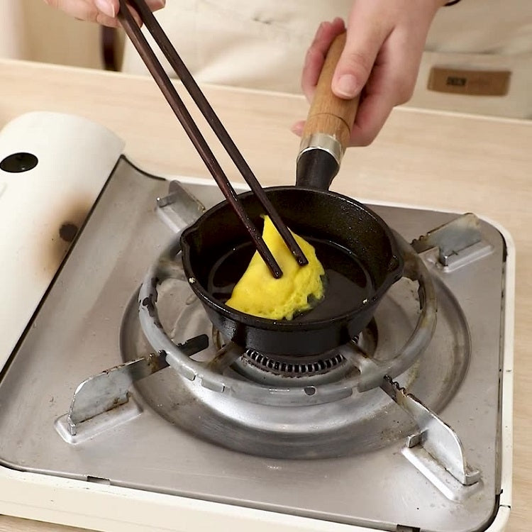 Household Hot Oil Frying Pan Cast Iron Skillet, Small
