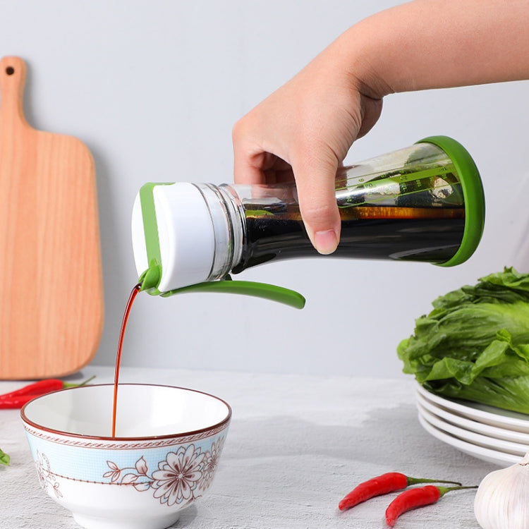 Salad Mixing Cup Vinegar Sauce Shaker Bottle with Scale for Kitchen, 101-200ml