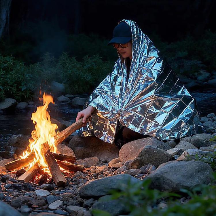Portable Outdoor Emergency Blanket Disposable Thermal Blanket Camping Survival Blanket, 160x210cm